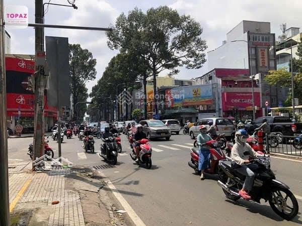 Mặt tiền 3/2  4 tầng dòng tiền 16tr