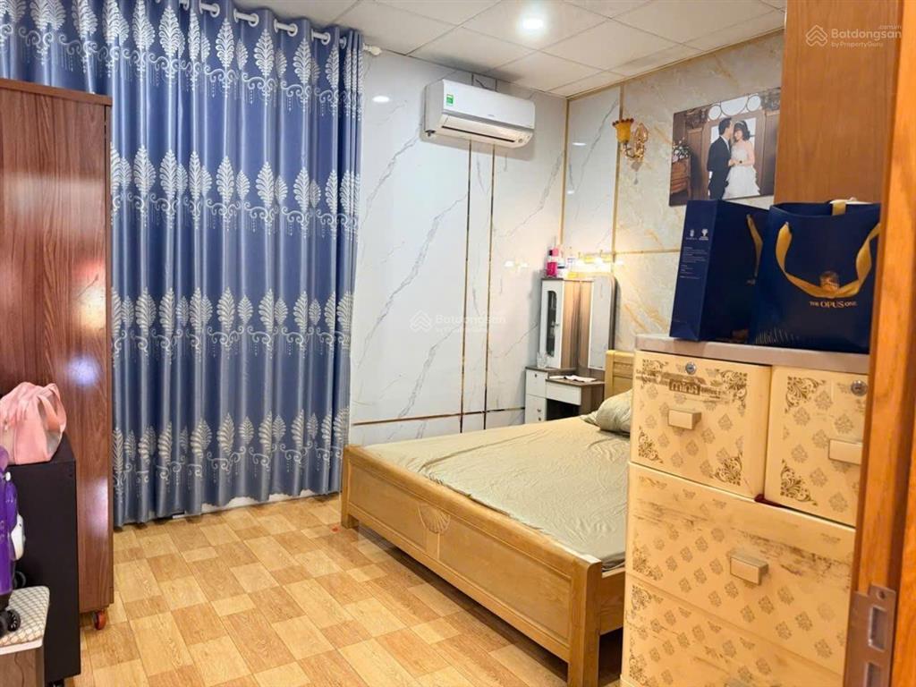 Quận 11  gần đầm sen  hxh  nhà đẹp 69m