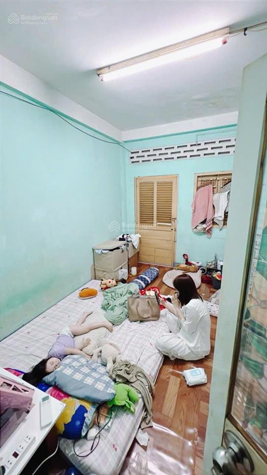 Trung tâm chợ lớn btct 2 tầng, chỉ 4,5 tỷ