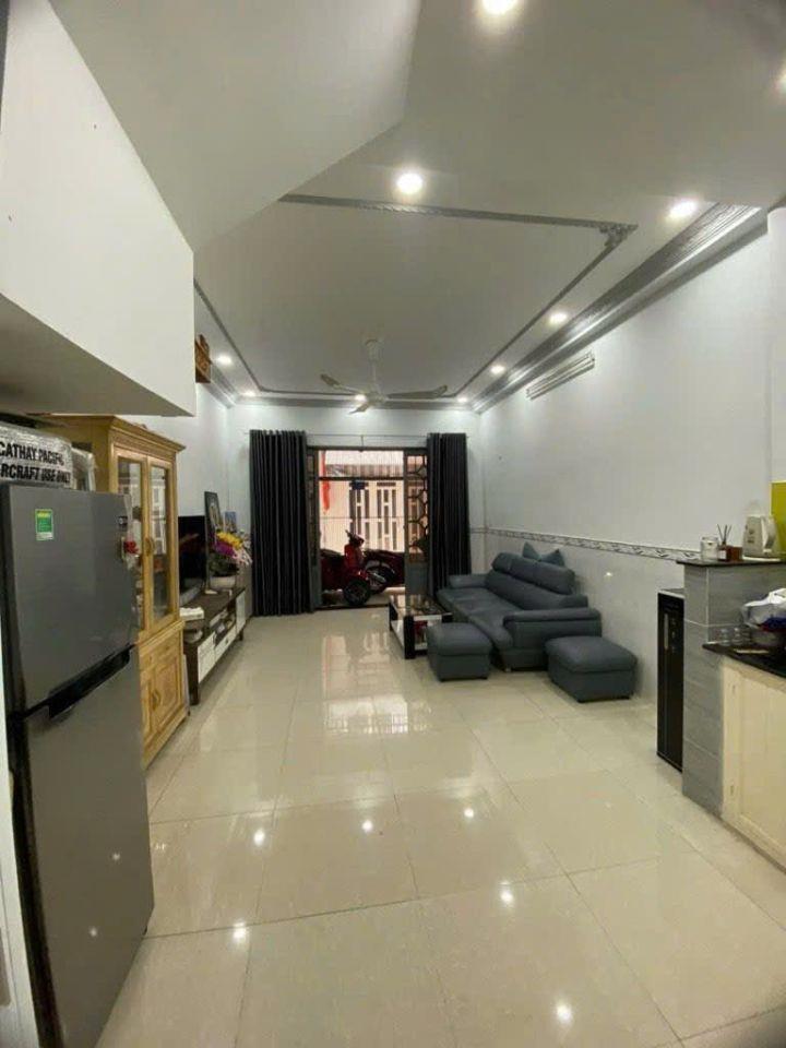 NHÀ 40M P15 PHẠM VĂN BẠCH TÂN BÌNH CHỈ 4 ĐỒNG