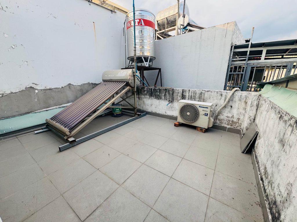 HÀNG NGON - SÂN BAY TSN 5” - 52M2 (4.5x12) A4 - 3 TẦNG NHỈNH 5 TỶ