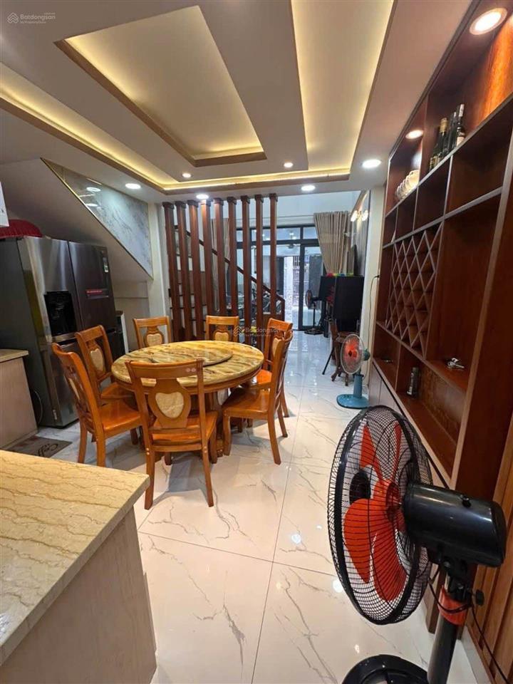 Siêu phẩm 2 mặt tiền đông hưng thuận giá chỉ 6,4 tỷ