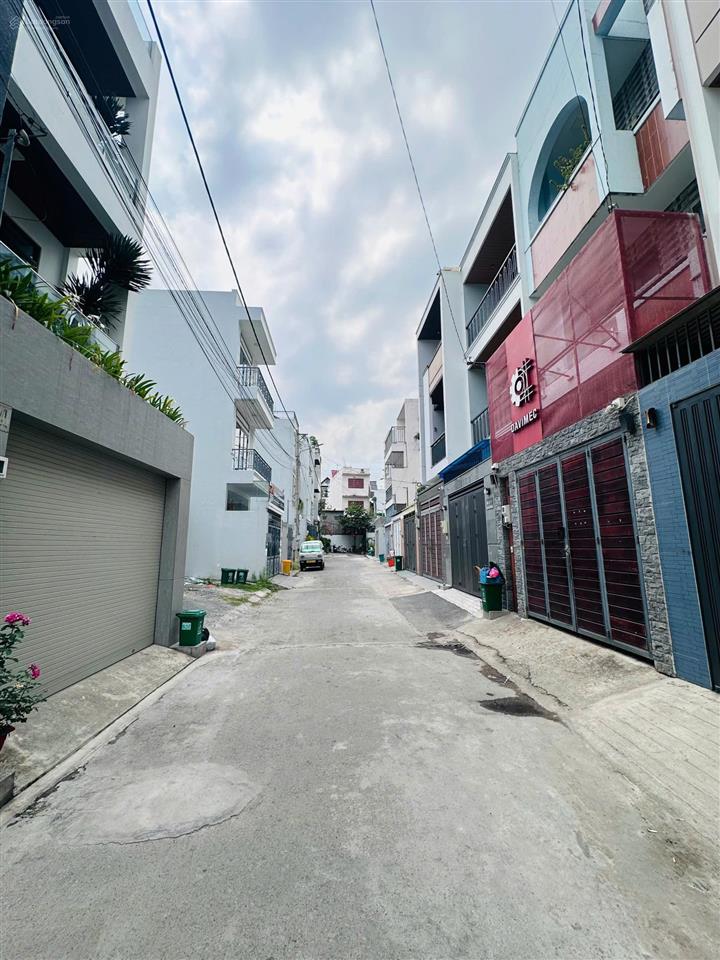 Rẻ nhất khu apec trường thọ  bán lô đất 63.3m2(4m x 15.8m) vuông vức đường ô tô quay đầu