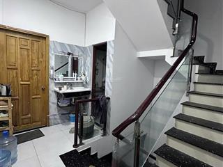 Nhà 1 trệt 2 lầu ngang 4m hiệp bình chánh giá tốt hơn định giá ngân hàng, 66m2 gần phạm văn đồng