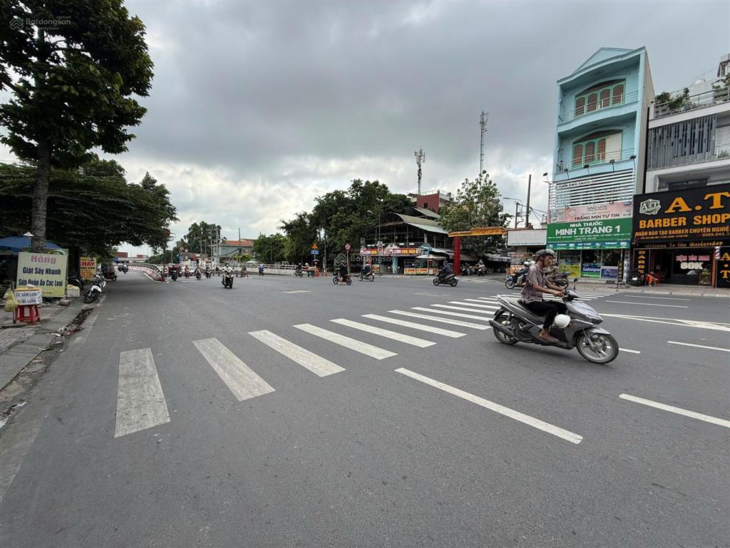 Bán nhà 3 tầng 2 mặt tiền đường kha vạn cân p. linh trung, 135,5m2 (5,5m x 25m) nở hậu, hoàn công