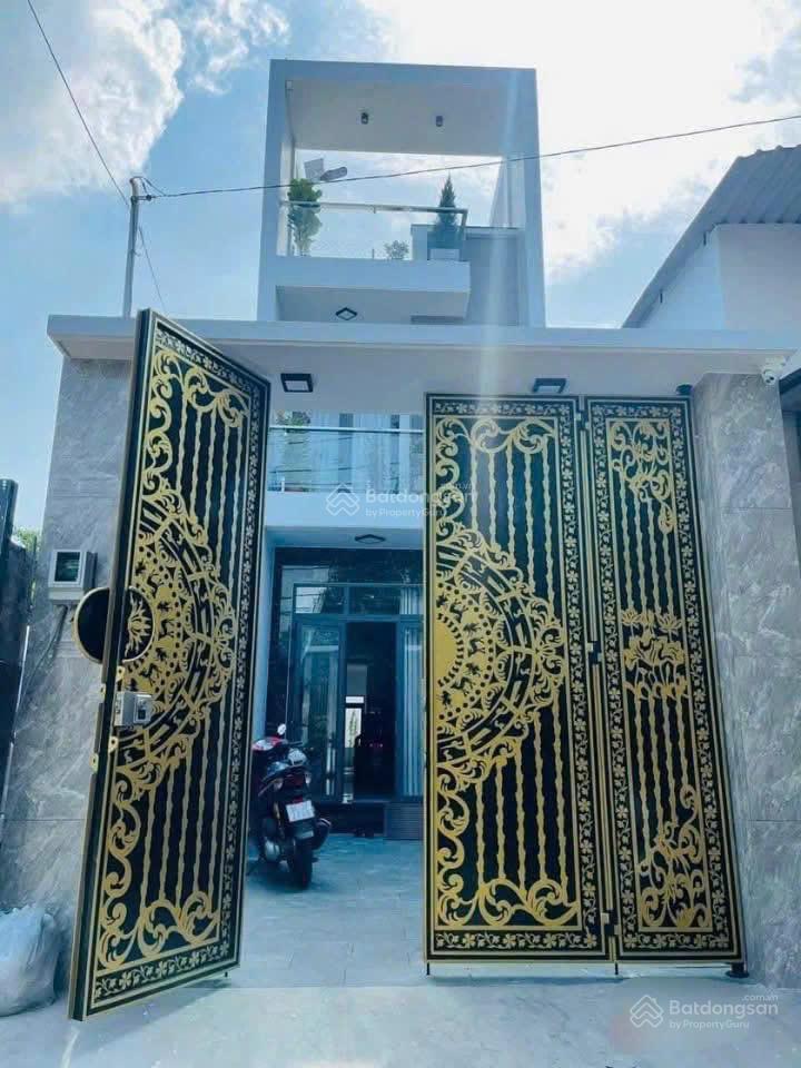 Bán nhà 3 tầng mặt tiền đường sát kha vạn cân p.linh tây, 105m2 ngang 4m hoàn công, nhà đẹp