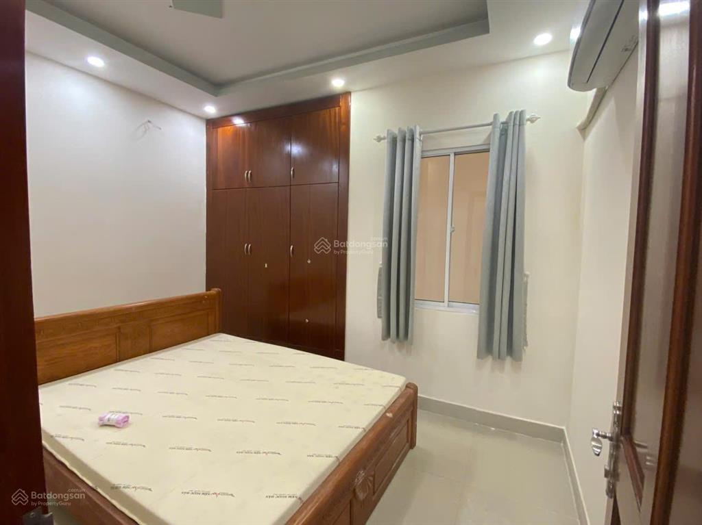 Cho thuê nhà 1t2l 1 tum đường 50 hiệp bình chánh, gần gigamall, cầu bình lợi, 4pn có máy lạnh