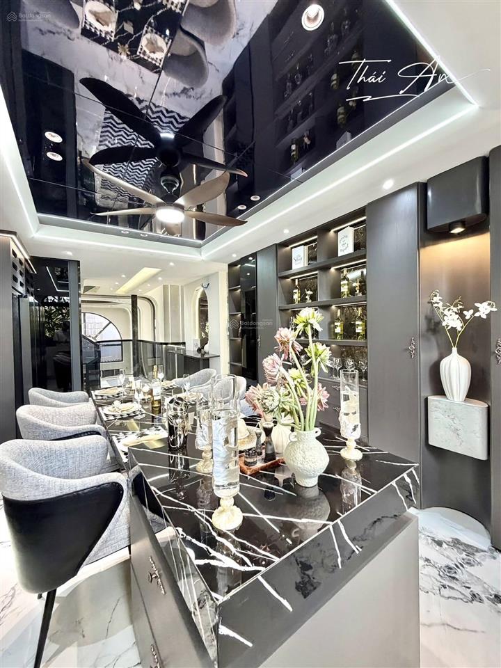 Bán nhà phố 4 tầng căn góc 2 mặt tiền p.hiệp bình chánh, 75m2 ngang 5m, gần chợ hiệp bình, gigamall