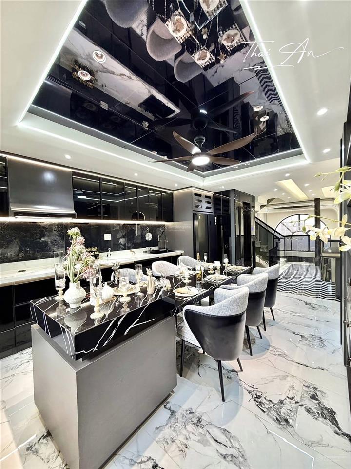 Bán nhà phố 4 tầng căn góc 2 mặt tiền p.hiệp bình chánh, 75m2 ngang 5m, gần chợ hiệp bình, gigamall