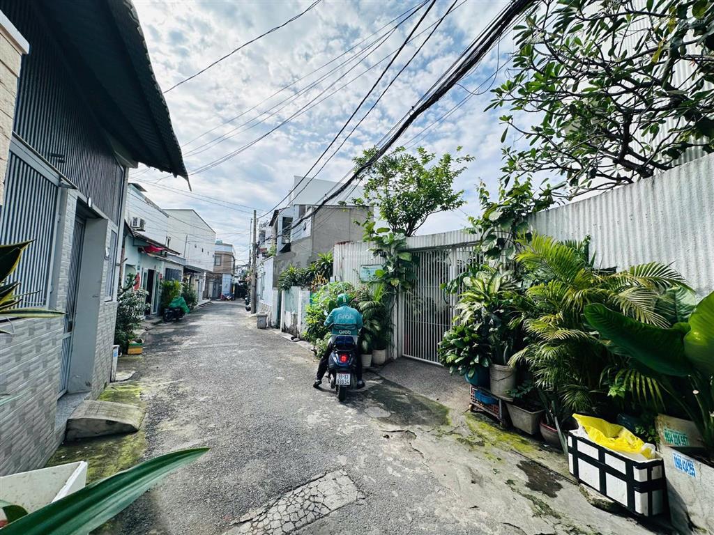 Bán dãy trọ 2 mặt tiền hẻm xe hơi p.tam phú thủ đức, thu nhập 30tr/tháng, 152m2 ngang 8,5m giá 8 tỷ