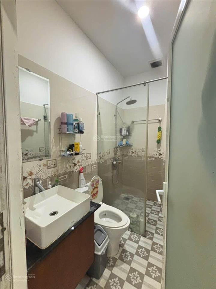 Cho thuê nhà 4 tầng khu vạn xuân, đường số 7 p. tam bình, gần bệnh viện, trường học 4pn 3wc