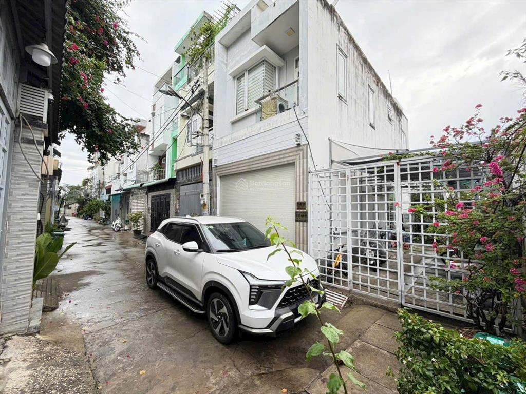 Bán nhà 2 tầng kiên cố hẻm ô tô đường 30 linh đông 76m2(6,2m x 12,5) gần chung cư 4s, phạm văn đồng
