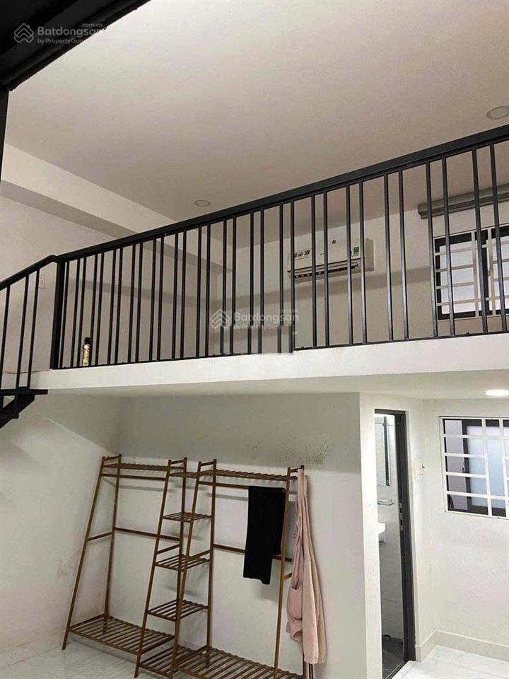 Bán chdv 1t2l đường lê văn việt p.tăng nhơn phú 95,9m2(5,5x17,5m) thu nhập 30tr/tháng có pccc
