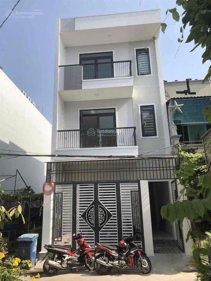 Bán chdv 1t2l đường lê văn việt p.tăng nhơn phú 95,9m2(5,5x17,5m) thu nhập 30tr/tháng có pccc