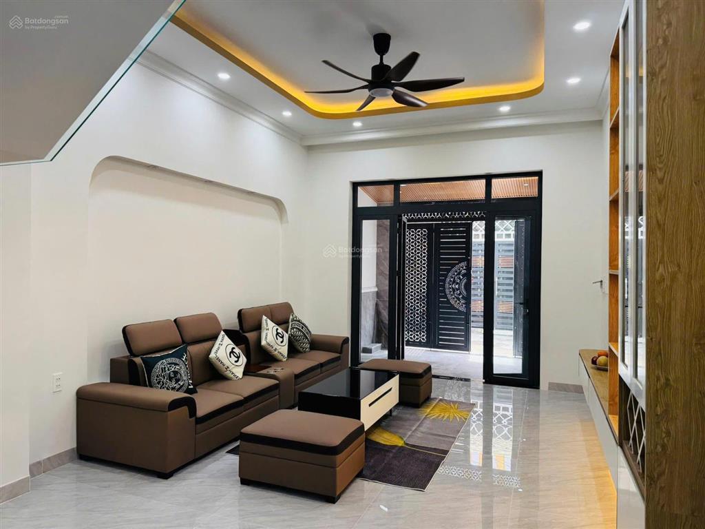 Bán nhà mới 3 tầng hẻm ô tô p.hiệp bình chánh 64m2(4x16m) hoàn công, gần chợ hiệp bình, giga mall