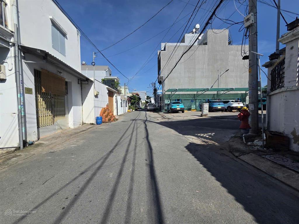 Giảm 1 tỷ đất mặt tiền đường sát phạm văn đồng 60m2(5x12m) kinh doanh tốt, xây dựng cao, sổ riêng