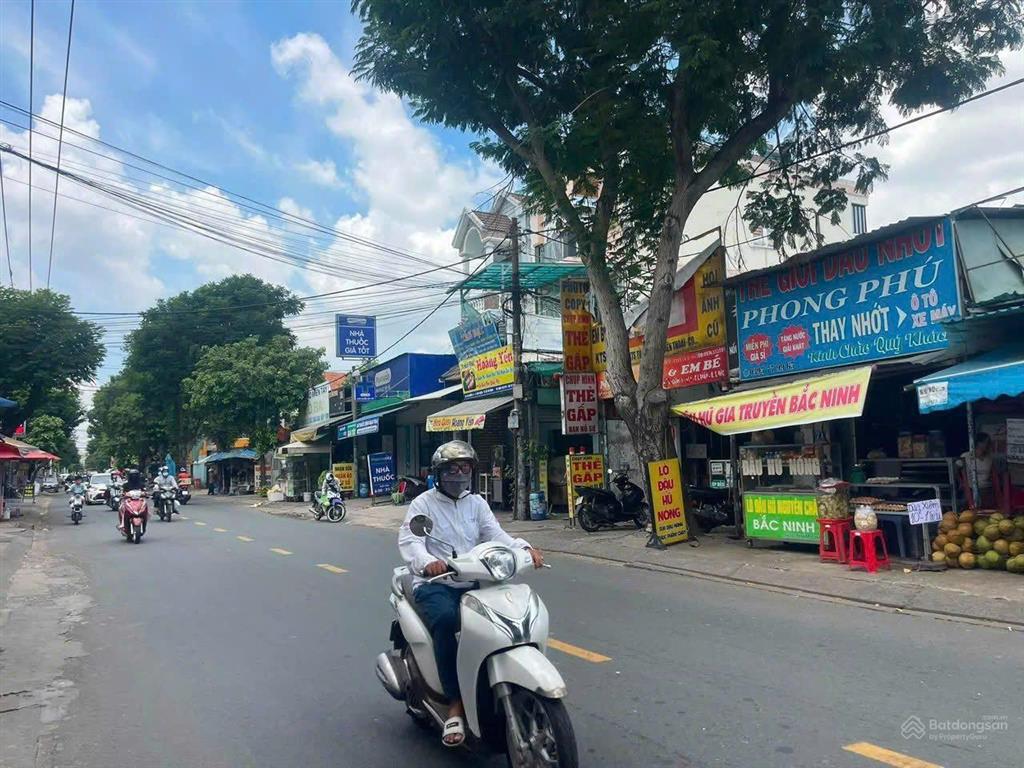 Giá ngộp  nhà 3 tầng mặt tiền kinh doanh sầm uất p.linh xuân, 100m2 ngang 4,2m, xây 1 hầm + 5 tầng