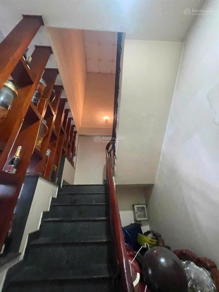 Giá ngộp  nhà 3 tầng mặt tiền kinh doanh sầm uất p.linh xuân, 100m2 ngang 4,2m, xây 1 hầm + 5 tầng