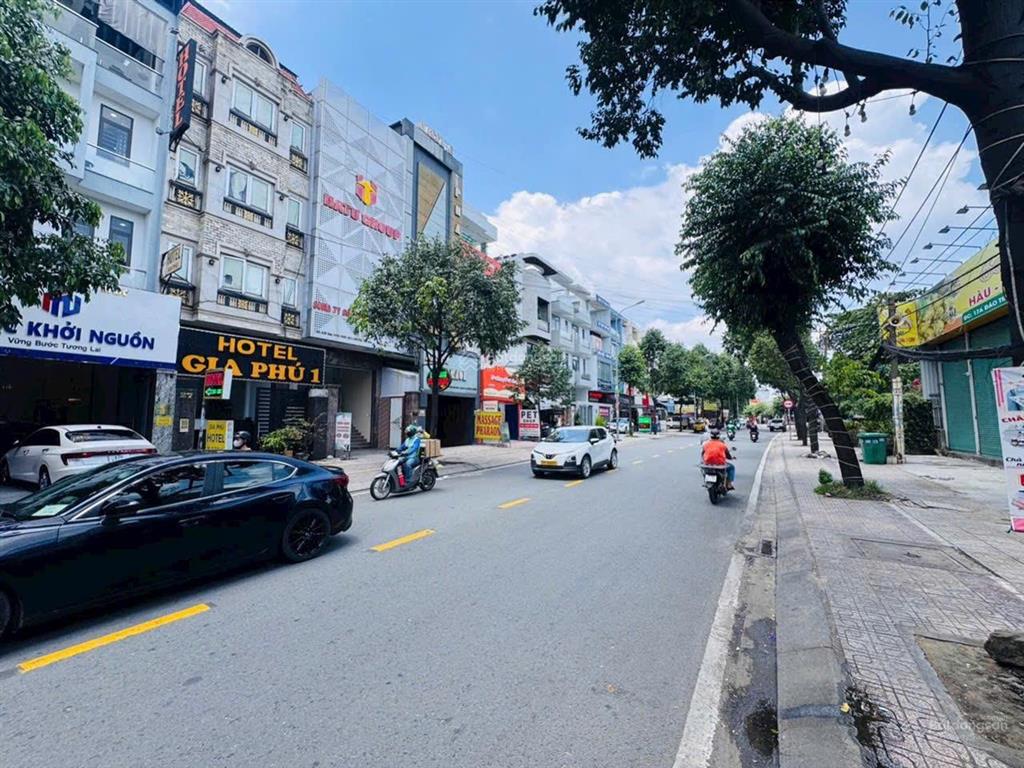 Hiếm bán nhà mặt tiền p.linh tây 165.8m2 (7.4m x 22.4m) vuông vức phù hợp xây tòa building giá tl