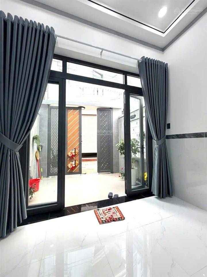 Bán nhà đường nguyễn tri phương, 60m2, sổ riêng thổ cư, đường ô tô giá 2,550 tỷ