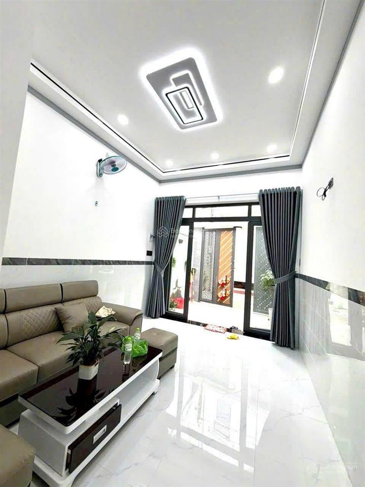 Bán nhà đường nguyễn tri phương, 60m2, sổ riêng thổ cư, đường ô tô giá 2,550 tỷ