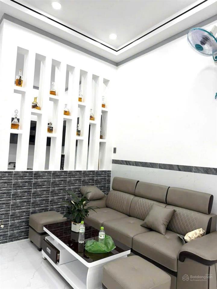 Bán nhà đường nguyễn tri phương, 60m2, sổ riêng thổ cư, đường ô tô giá 2,550 tỷ