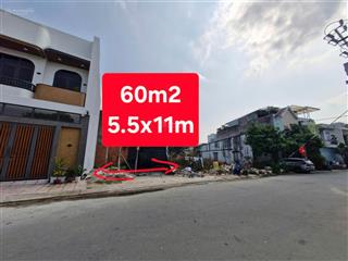 Gấp bán đất gần chợ dĩ an, 4,x tỷ mặt tiền đường kinh doanh