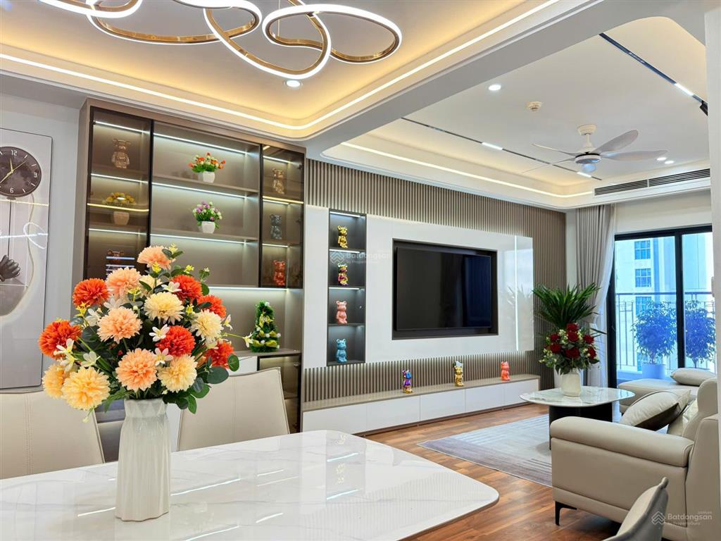 Bán cc seasons avenue, 7,5 tỷ, 82m2, 2pn, 2wc ở mỗ lao, hà đông, hà nội