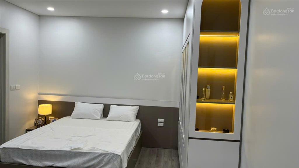Bán cc đẹp xuất sắc tại golden palace, 9,3 tỷ, 118m2, 3pn, 2wc, nam từ liêm, hà nội