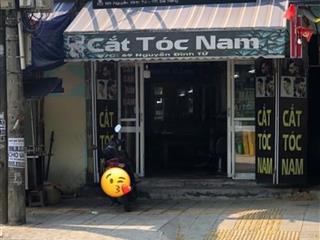 SANG NHƯỢNG TIỆM TÓC NAM CÓ GÁC Ở LẠI TẠI ĐÀ NẴNG