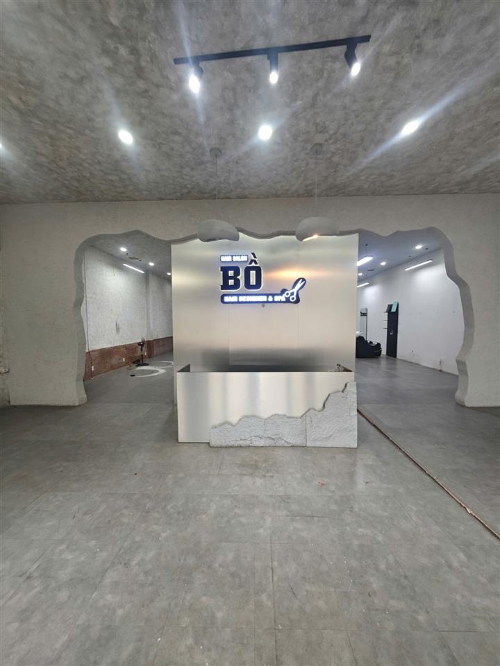 EM CẦN SANG NHƯỢNG MẶT BẰNG TRỐNG ĐÃ DECOR SẴN TẠI BÌNH DƯƠNG
