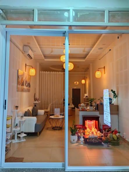 SANG GẤP SPA Ở TÂN BÌNH, HỒ CHÍ MÌNH GIÁ 200 TRIỆU CÒN THƯƠNG LƯỢNG