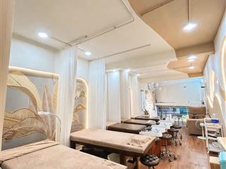 SANG NHƯỢNG SPA SẴN ĐẦY ĐỦ ĐỒ CHỈ VIỆC VÀO KINH DOANH TẠI HÀ NỘI