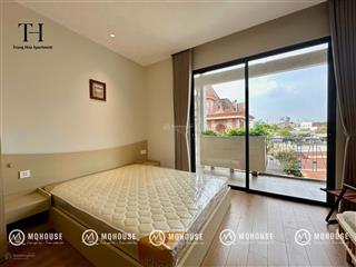 Studio ban công  35m2  thiết kế sang trọng  khu vực siêu nhiều quán ăn, tiện ích