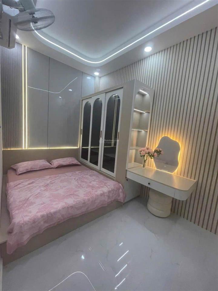 Siêu phẩm quận 12  3 tầng 4x15m  full nội thất 
