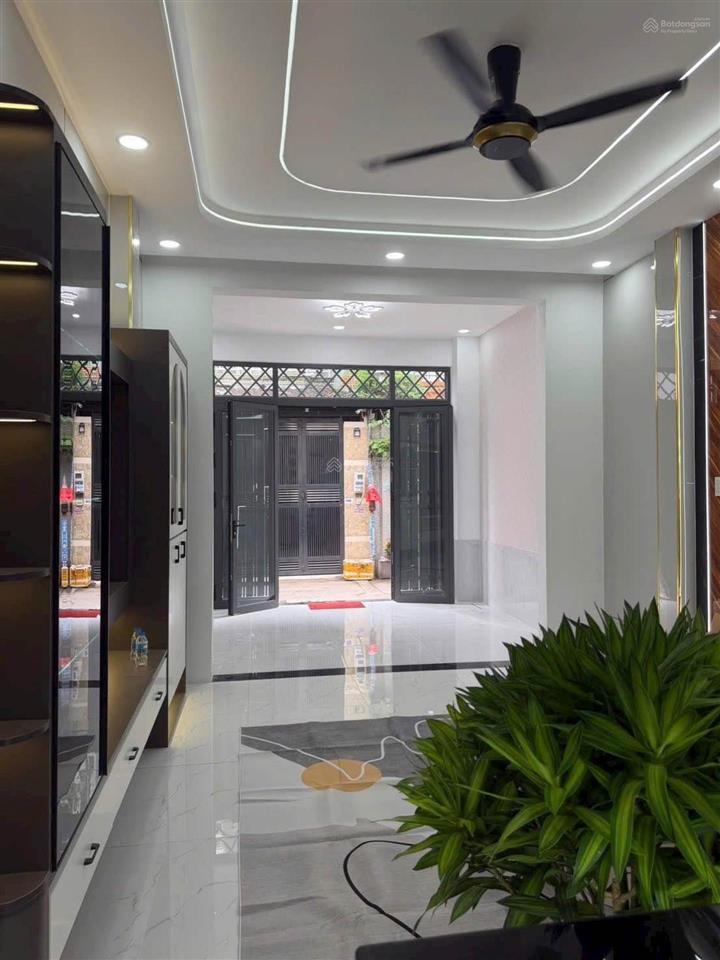 Siêu phẩm quận 12  3 tầng 4x15m  full nội thất 