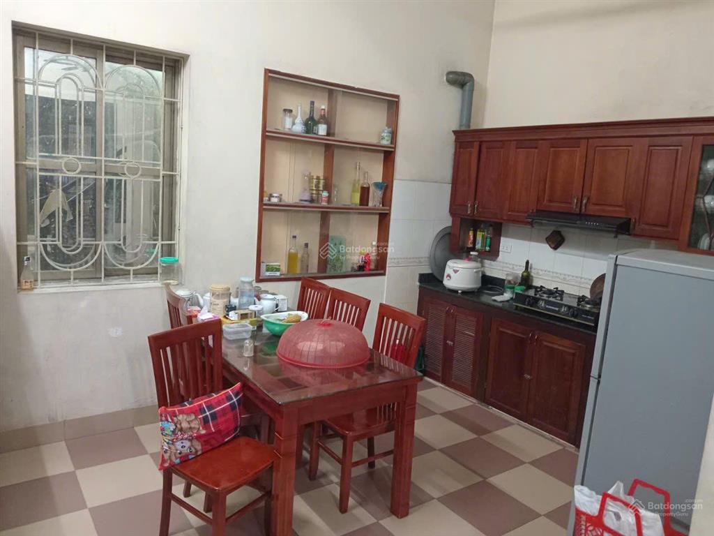 Cần bán nhà riêng chính chủ có sổ đỏ, mất ko đến 5p ra ga đường sắt tc cầu diễn, không qua môi giới