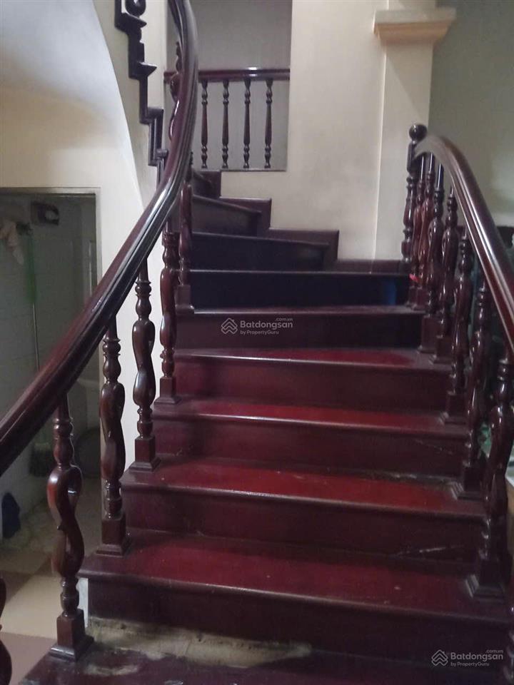 Cần bán nhà riêng chính chủ có sổ đỏ, mất ko đến 5p ra ga đường sắt tc cầu diễn, không qua môi giới