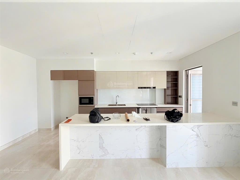 Cho thuê horizon phú mỹ hưng căn góc 128m2 nhà trống dễ xem giá 50tr net