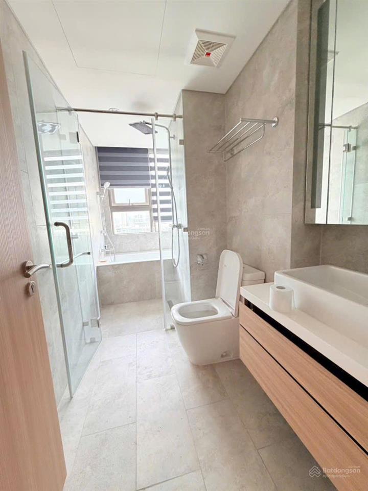 Cho thuê horizon phú mỹ hưng căn góc 128m2 nhà trống dễ xem giá 50tr net