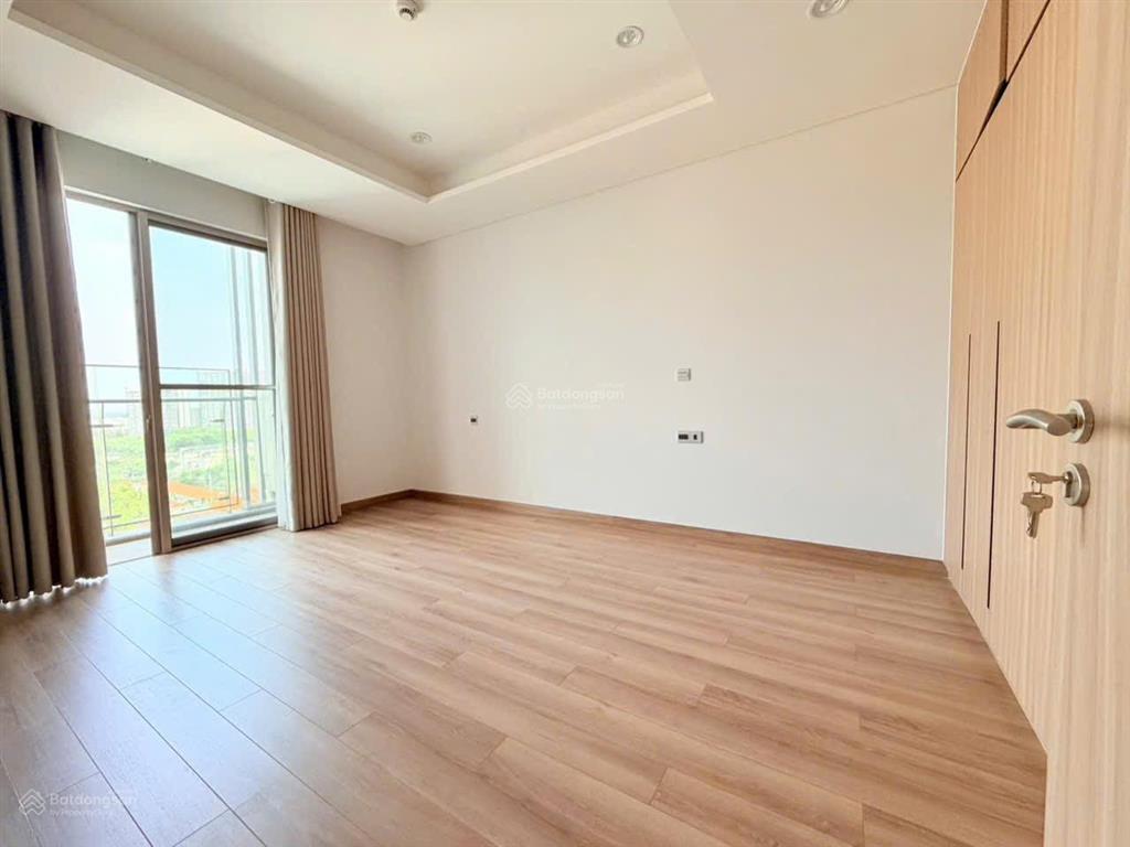 Cho thuê horizon phú mỹ hưng căn góc 128m2 nhà trống dễ xem giá 50tr net
