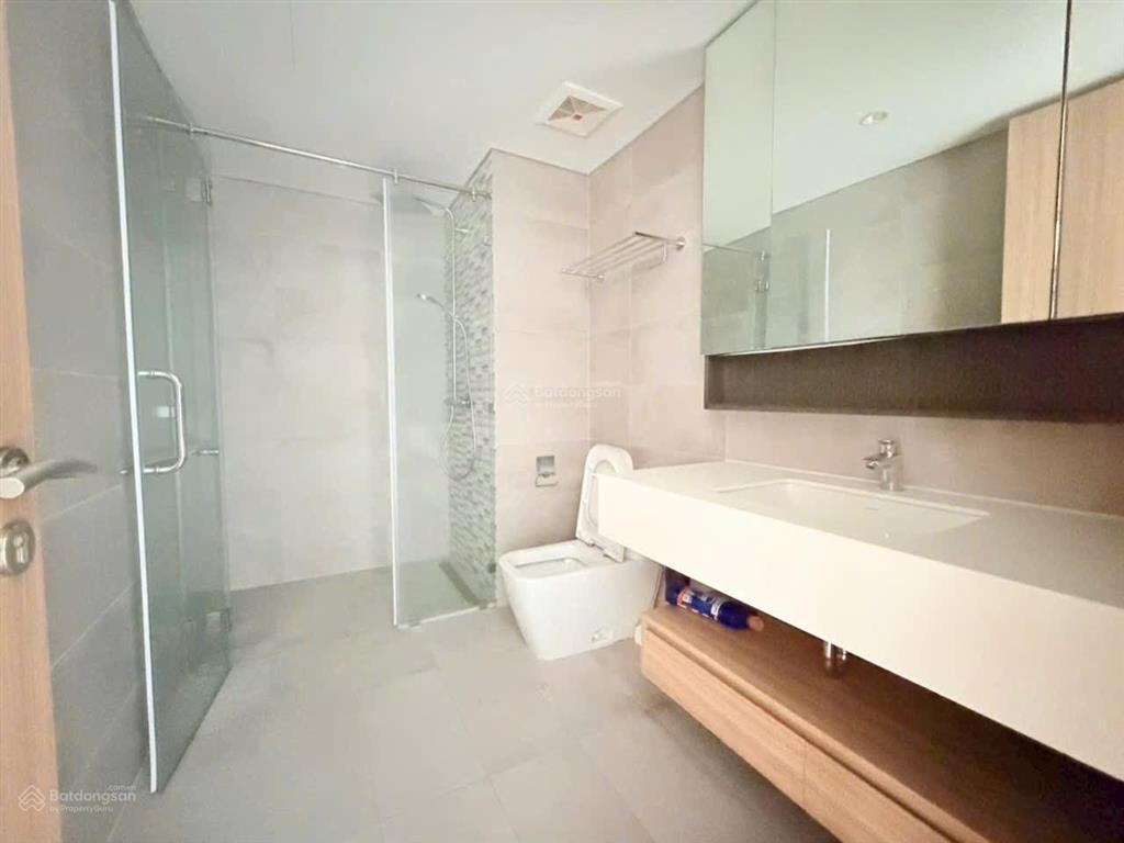 Cho thuê horizon phú mỹ hưng căn góc 128m2 nhà trống dễ xem giá 50tr net
