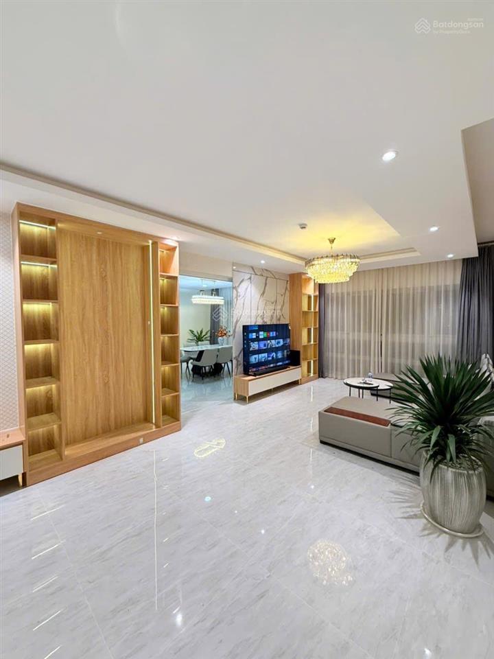 Cho thuê penthouse happy valley không gian đẳng cấp giữa phú mỹ hưng