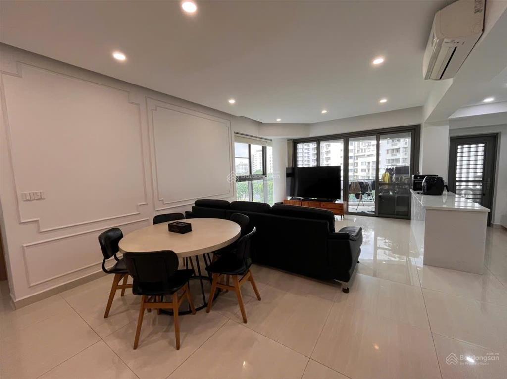Căn hộ riverpark premier 3 phòng ngủ giá 50 triệu