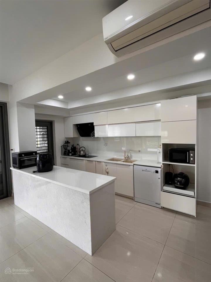 Căn hộ riverpark premier 3 phòng ngủ giá 50 triệu
