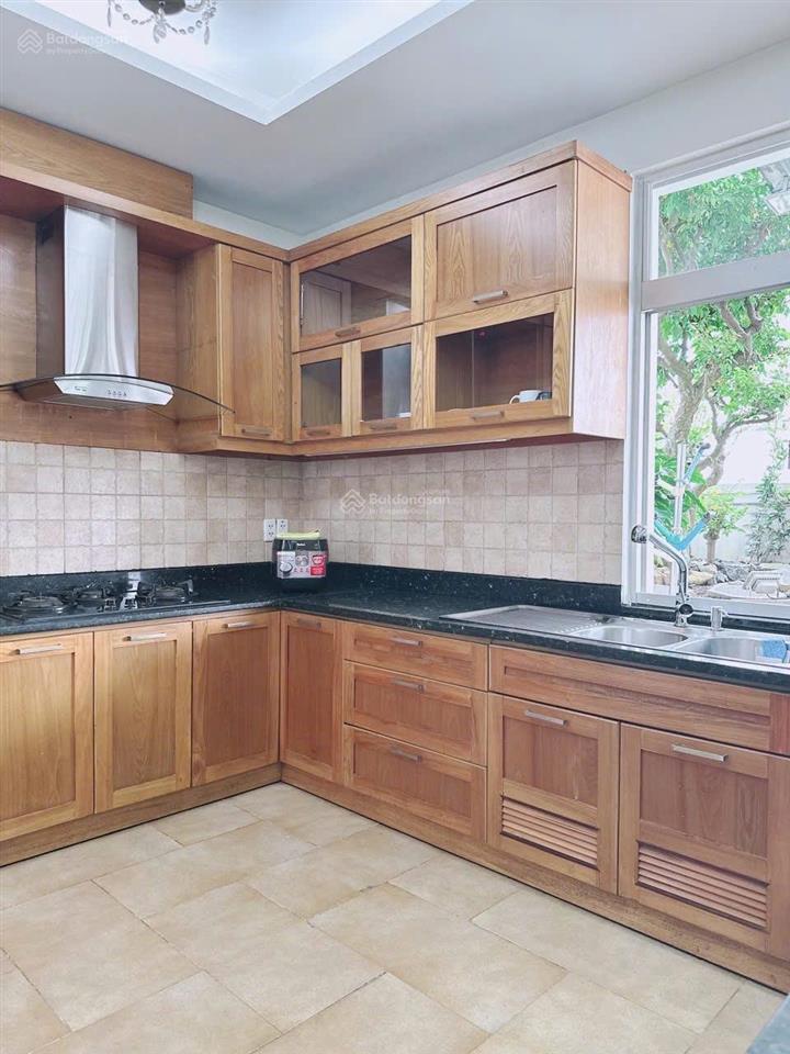 Cho thuê penthouse sky garden 2 diện tích 337m | full nội thất | 4pn