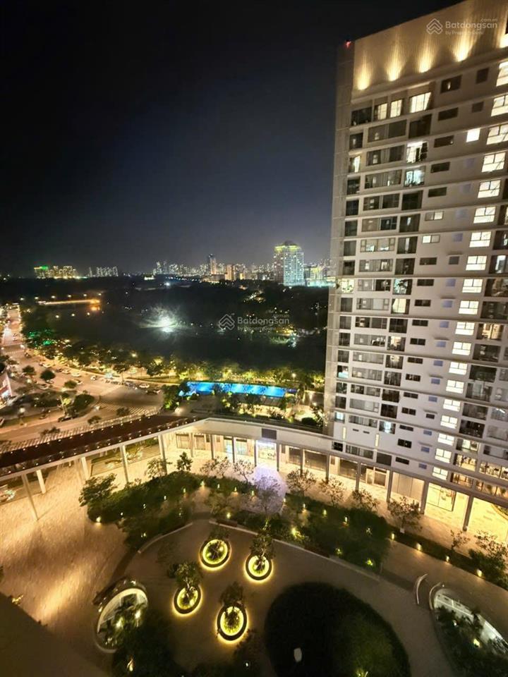 Cho thuê căn hộ the peak midtown m8 phú mỹ hưng 3pn, 129,76m, view sông, tầng sân vườn
