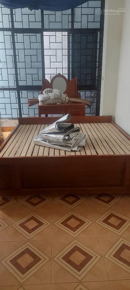 Cho thuê nhà riêng tại giáp bát, 10 triệu, 61m2, 3pn, 2wc, giá cực chất