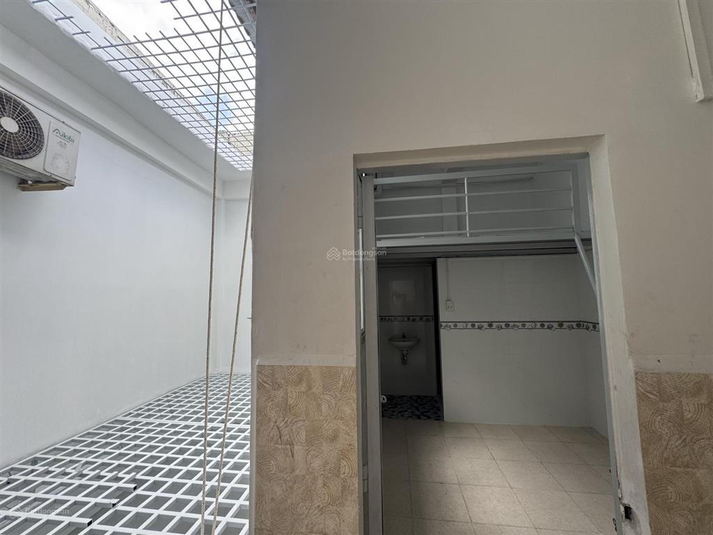 Nhà mặt tiền tân phú vừa kinh doanh, vừa khai thác cho thuê sẵn hợp đồng thuê 220/năm