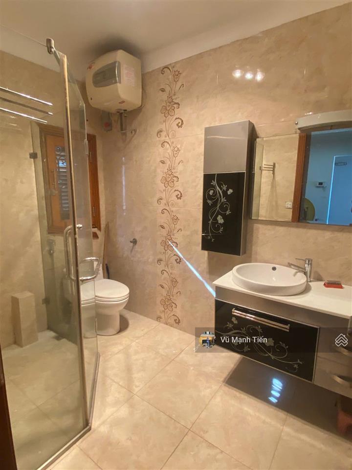 Họa mi, căn hộ 2 ngủ tông đản 60 m2 ban công thoáng, giá 12 triệu/tháng